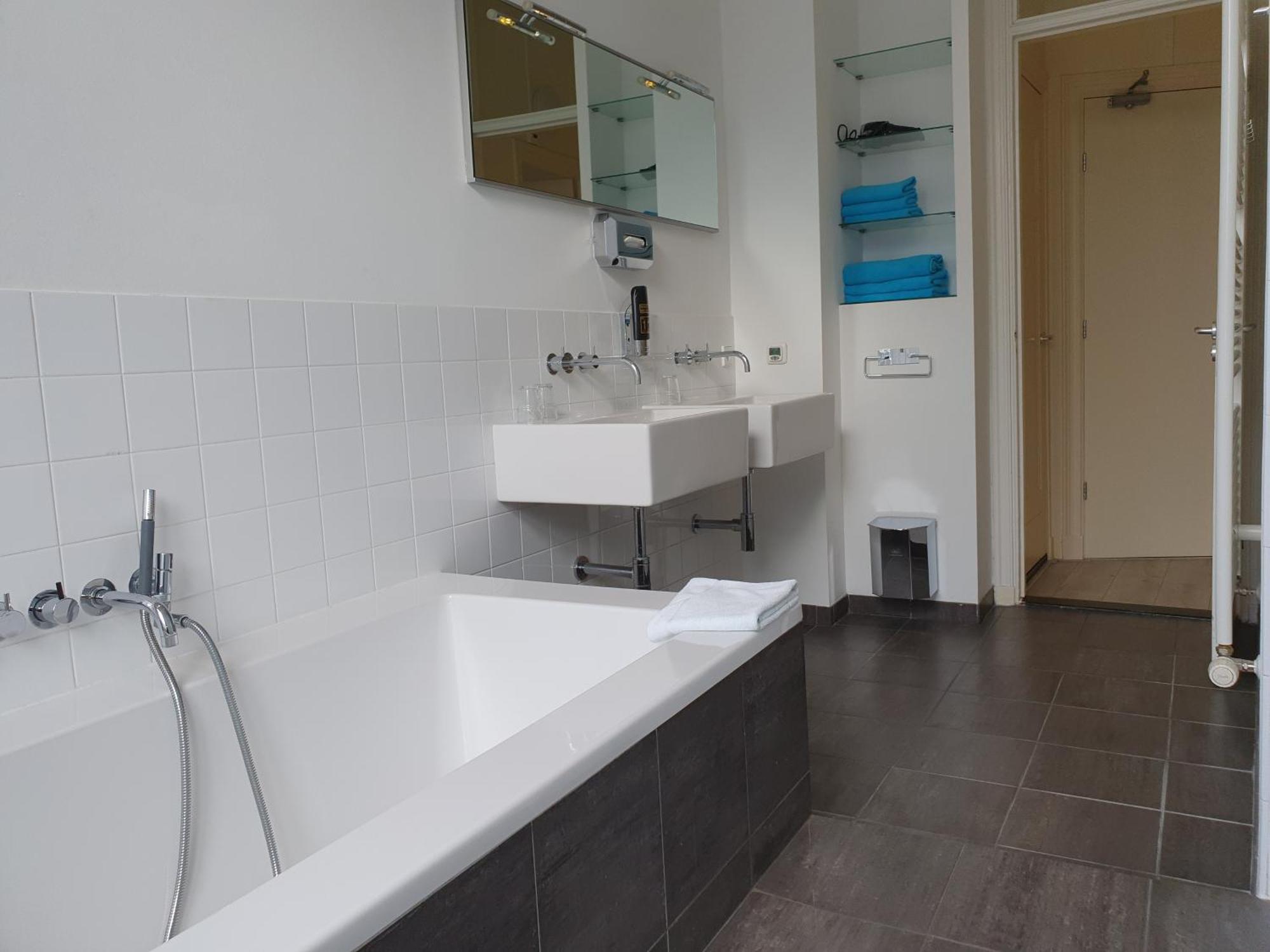 Hotel Bor Scheveningen Гаага Номер фото