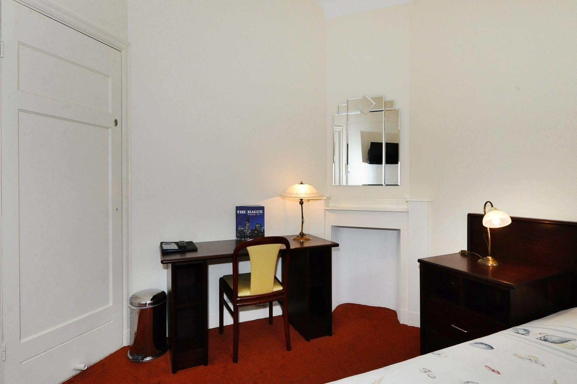 Hotel Bor Scheveningen Гаага Екстер'єр фото